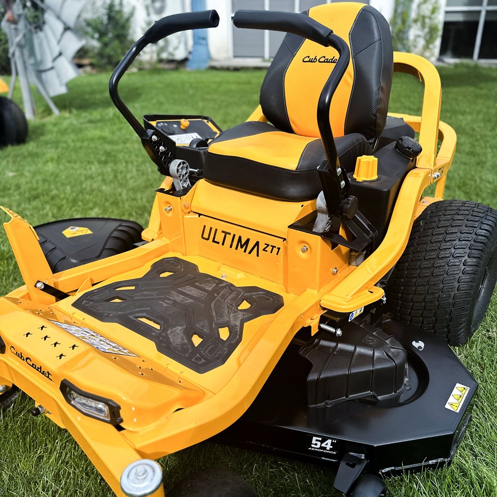 Tracto Cortadora Cub Cadet RTZ 54'' 24 HP | fiasa.com.ar | Fábrica de Implementos Agrícolas