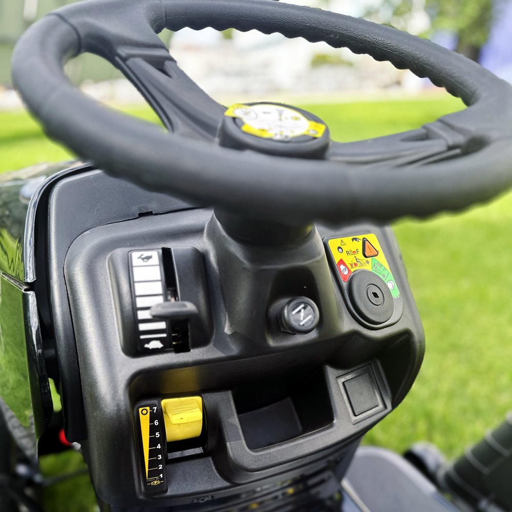 Tractor Yard Machines 13BJ77KT 22 HP | fiasa.com.ar | Fábrica de Implementos Agrícolas