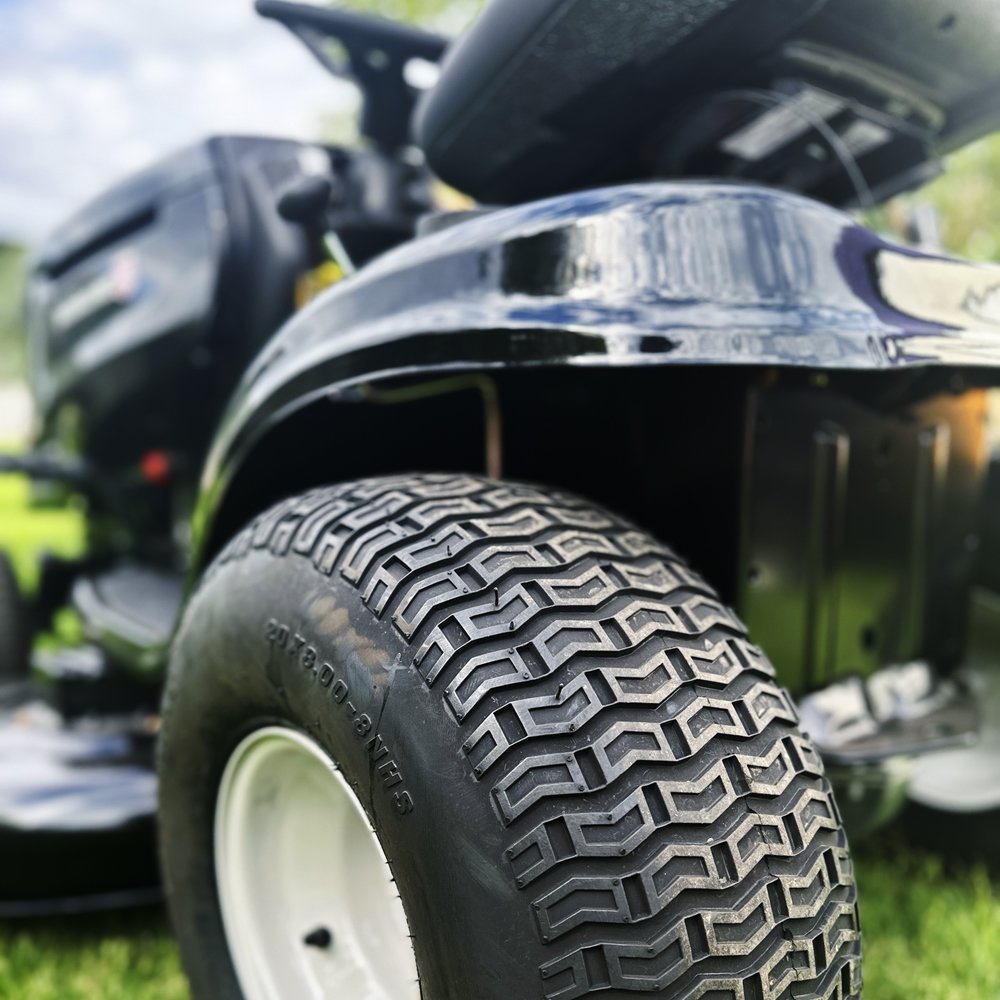 Tractor Yard Machines 13BJ77KT 22 HP | fiasa.com.ar | Fábrica de Implementos Agrícolas