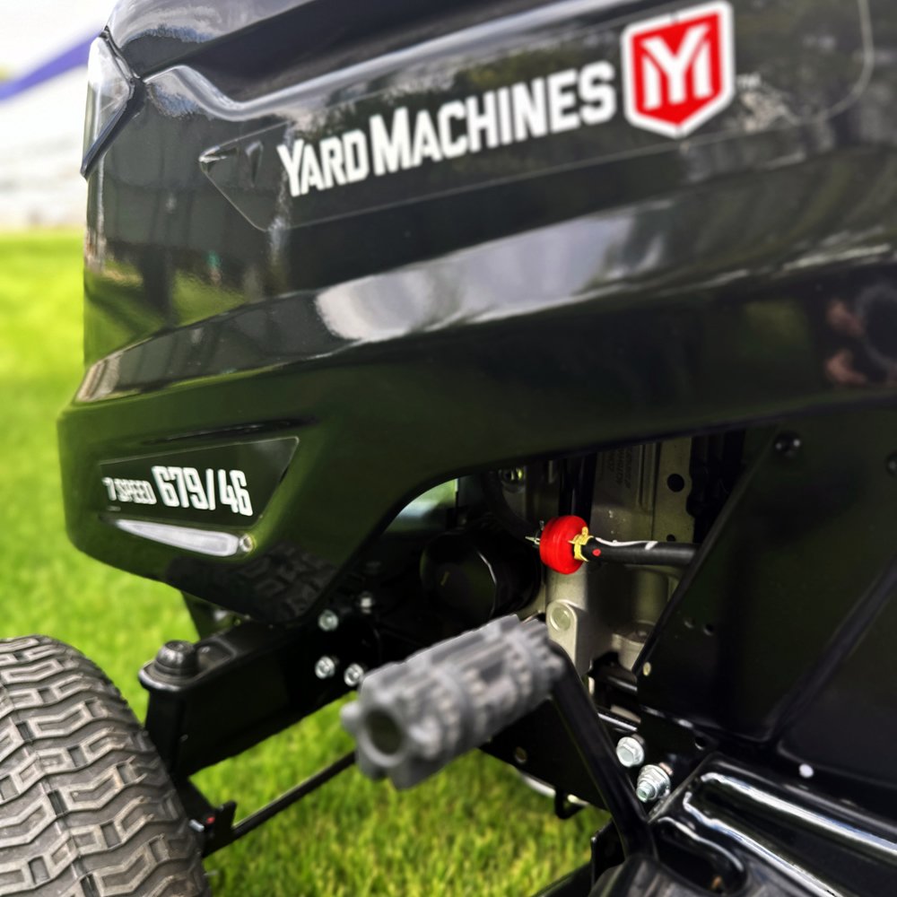 Tractor Yard Machines 13BJ77KT 22 HP | fiasa.com.ar | Fábrica de Implementos Agrícolas
